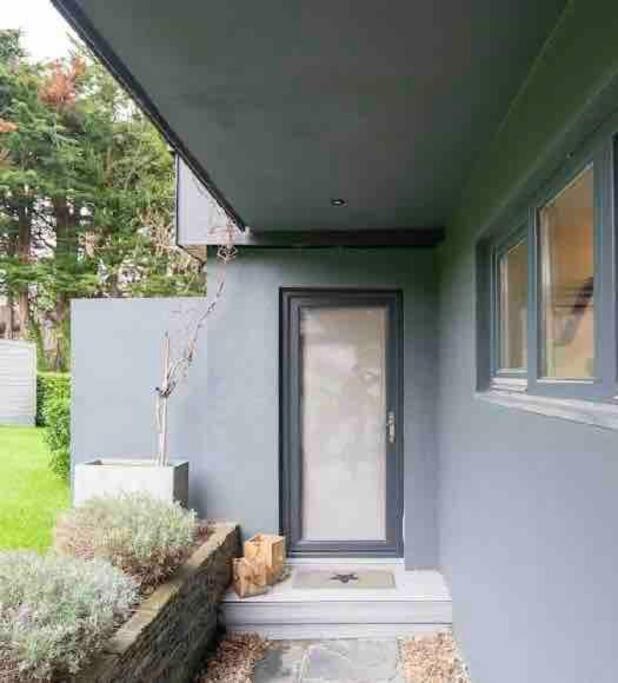 Beautiful Garden Apartment With Private Patio And Garden View دبلن المظهر الخارجي الصورة